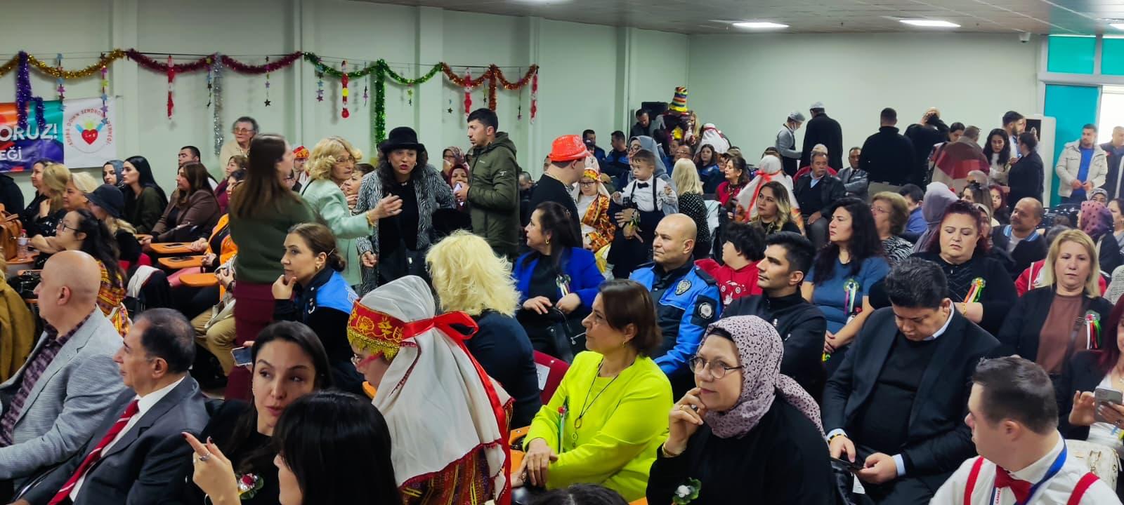 Adana’da Down Sendromu Farkındalık Günü kapsamında anlamlı bir etkinlik düzenlendi.