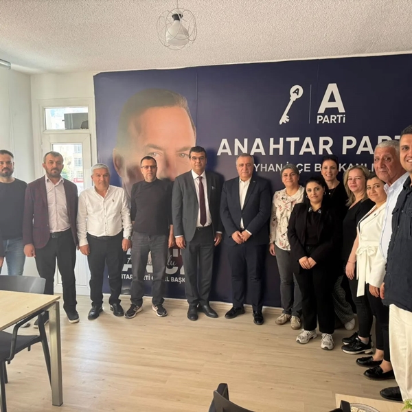 Anahtar Parti’den Çukurova Mesajı: Ali Çelik Adana’da Teşkilatlara Yol Haritasını Anlattı