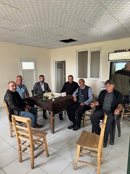 Anahtar Parti Yüreğir Teşkilatı Köy Köy Geziyor