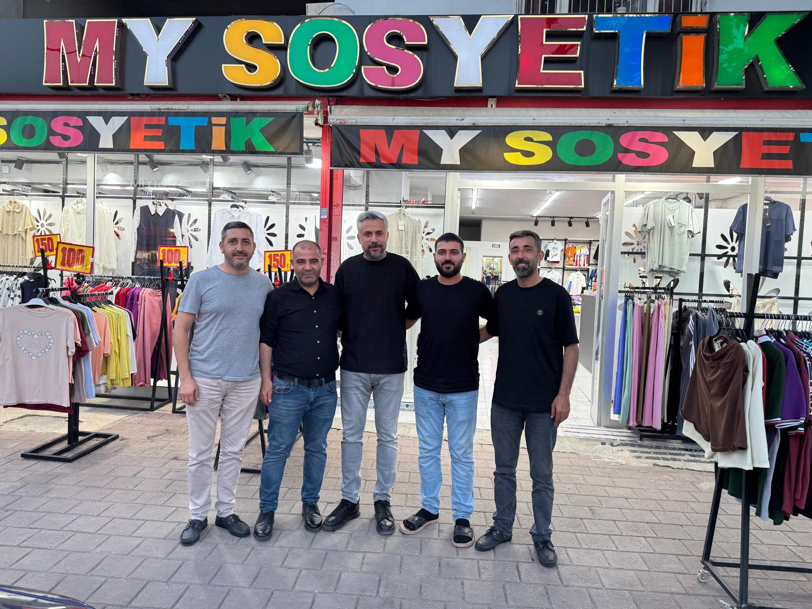 Anahtar Parti Sahada Nabız Tutuyor! Yüreğir'in Gündemi Geçim Mücadelesi